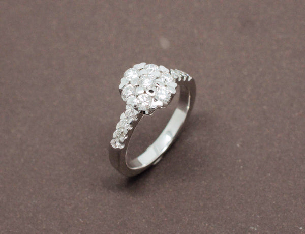 Bague Diamants et or blanc 18 carats