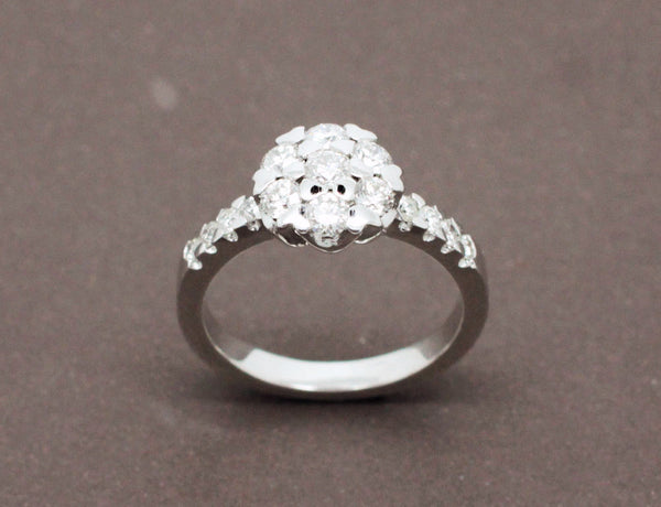 Bague Diamants et or blanc 18 carats