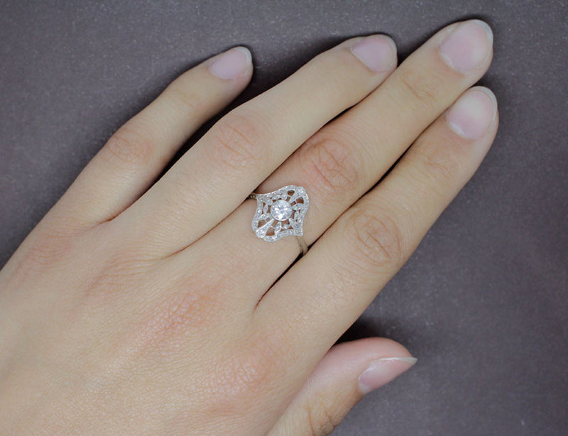 Bague Art Déco Or Blanc et Diamants
