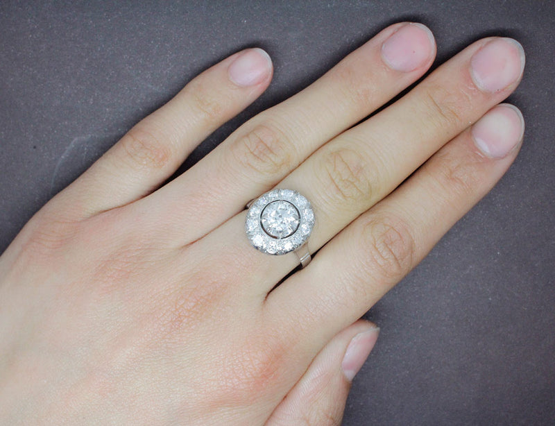 Bague Pompadour Art Déco en Diamants et Platine