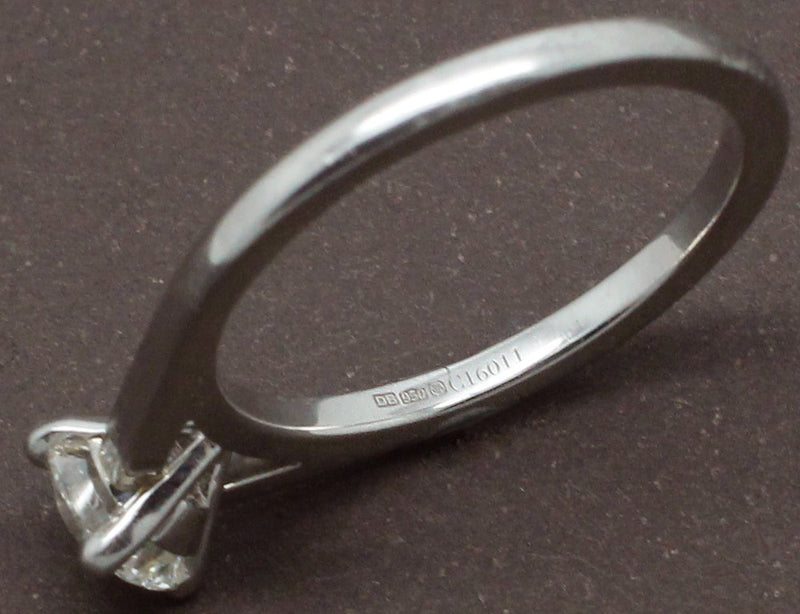 Solitaire De Beers "DB Classic" Diamant et Platine