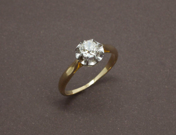 Solitaire Ancien Diamant Coussin