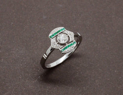 Bague Art Déco Diamants et Emeraudes