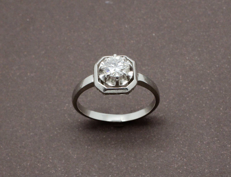 Bague Solitaire Diamant Art Déco