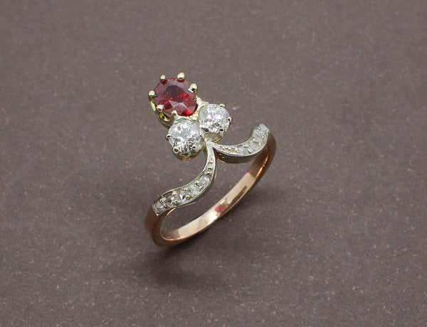 Bague Duchesse Rubis et Diamants