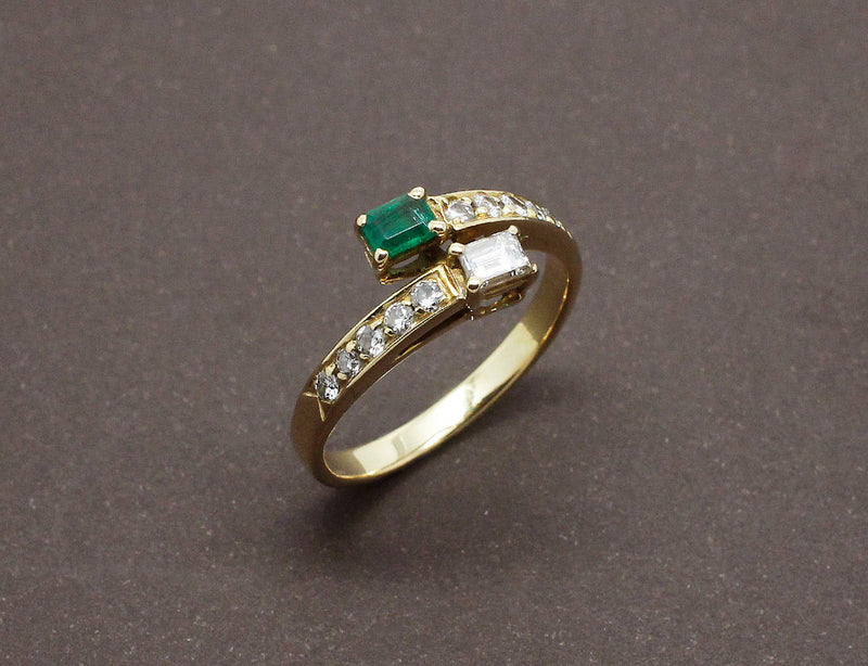 Bague Toi et Moi Émeraude et Diamants