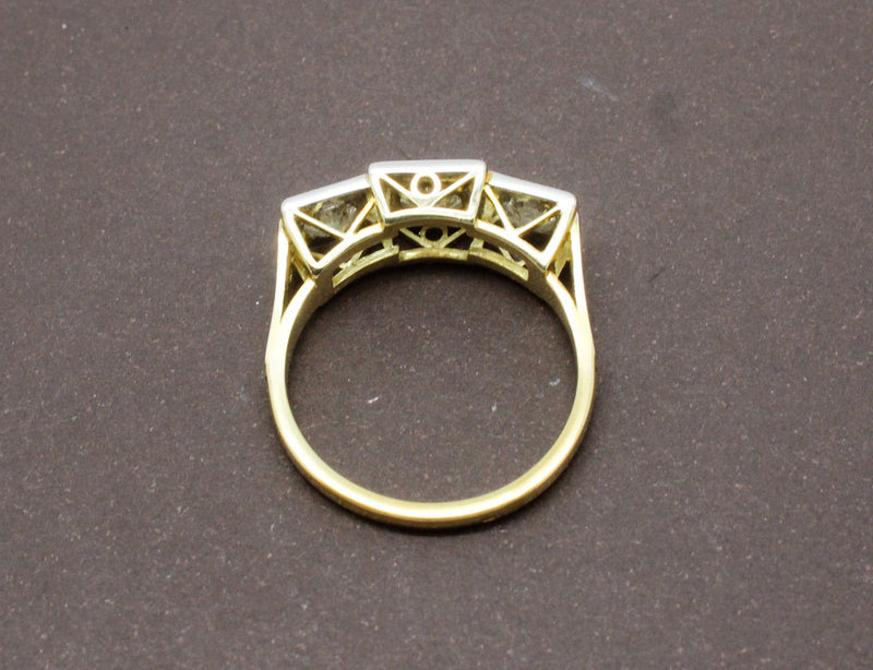 Bague Art Déco Diamants