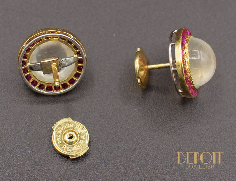 Boucles d'Oreilles Cartier Pierres de Lune et Verneuils