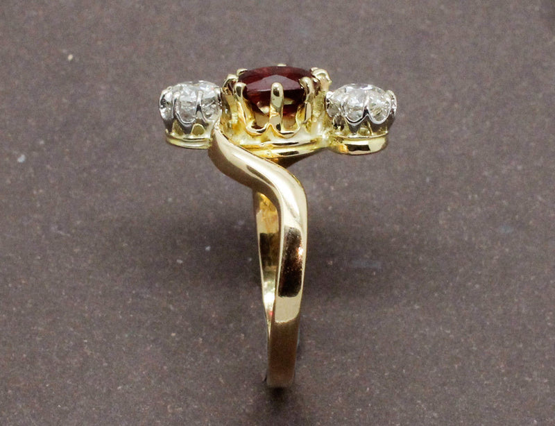 Bague Style Tourbillon Grenat Diamants
