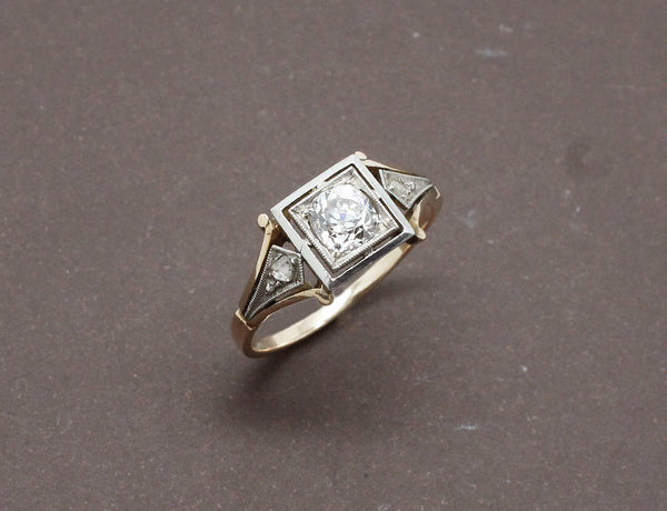Bague Art Déco Plateau Carré