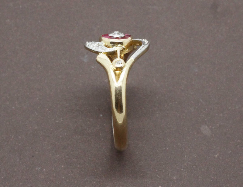 Bague Style Tourbillon Diamants Or Jaune