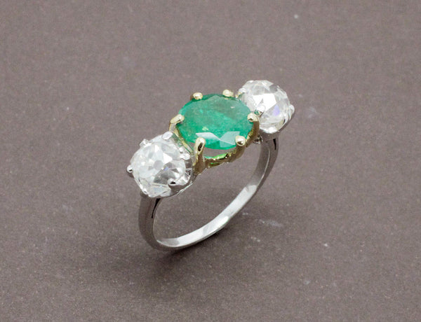 Bague Emeraude et Diamants