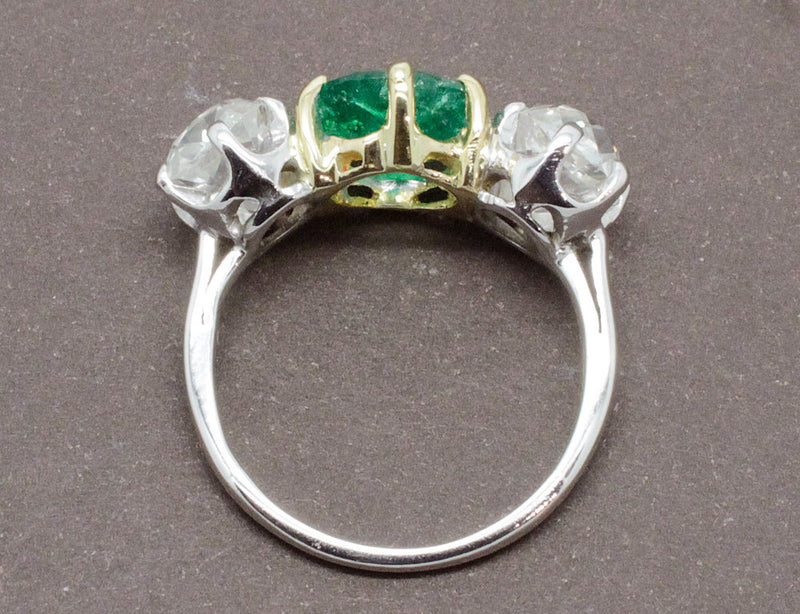 Bague Emeraude et Diamants