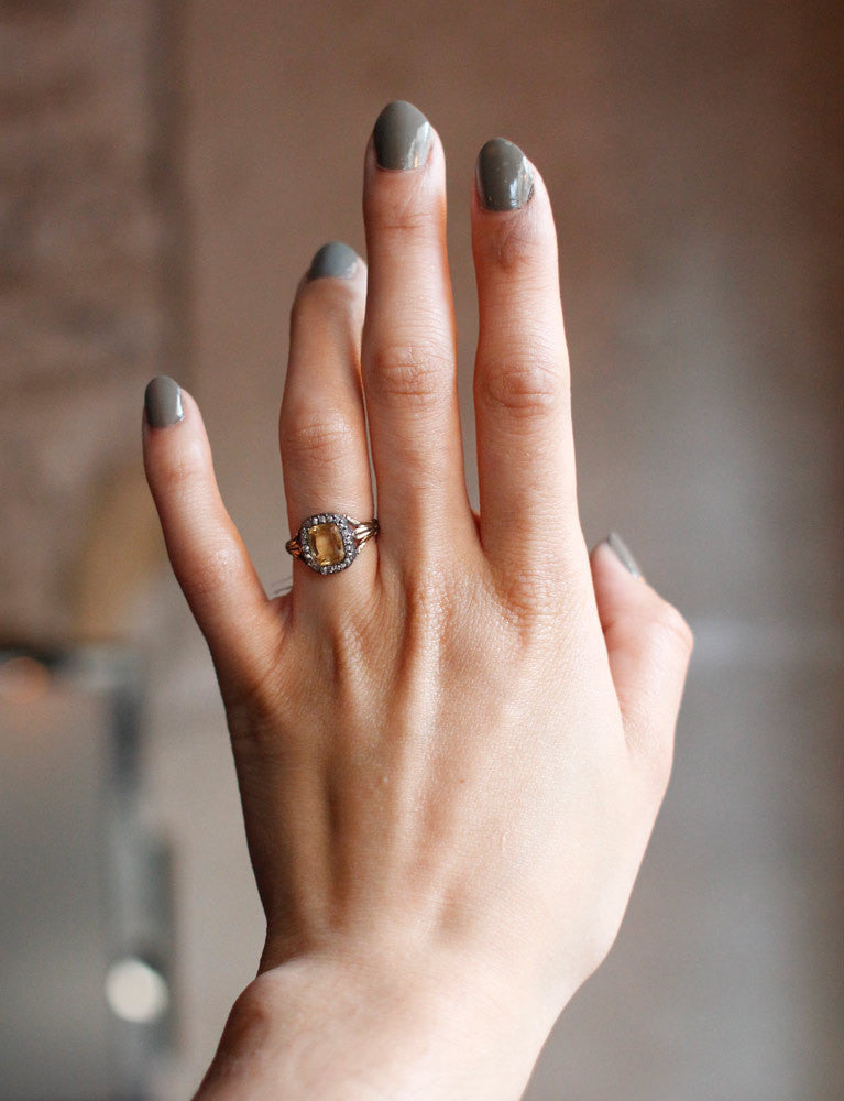 Bague Ancienne Citrine et Diamants