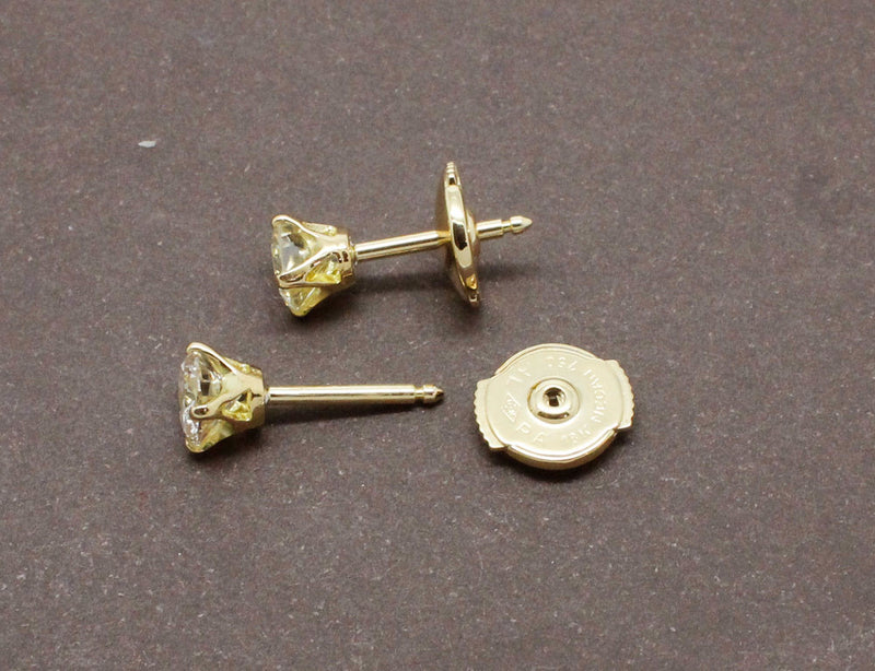 Puces d'Oreilles Or Jaune Diamants