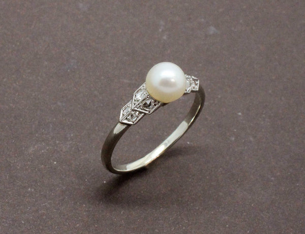 Bague Art Déco Perle et Diamants