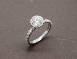 Solitaire "Aura" De Beers Platine Diamants