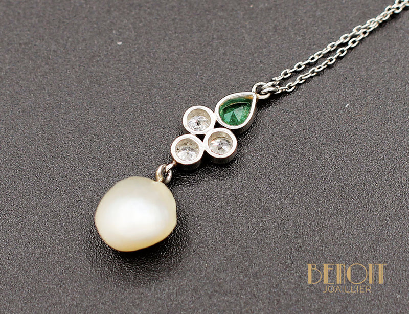 Pendentif Emeraude Diamants Perle