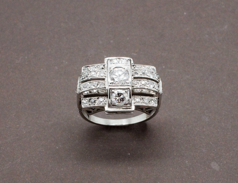 Bague Art Déco Platine et Diamants