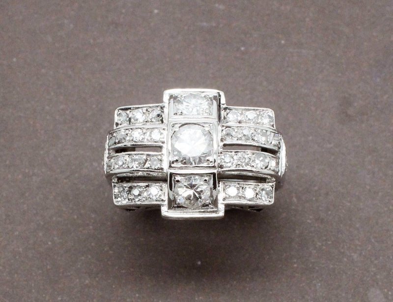 Bague Art Déco Platine et Diamants