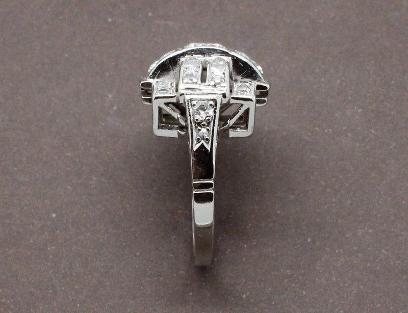 Bague Art Déco Platine et Diamants