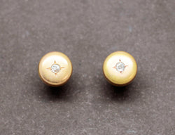 Puces d'Oreilles XIXe Or Brossé et Diamants