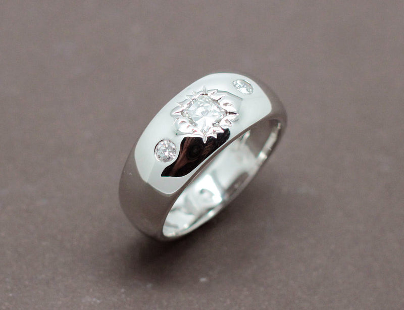 Bague Jonc Diamant Coussin