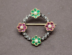 Broche Couronne de Fleurs