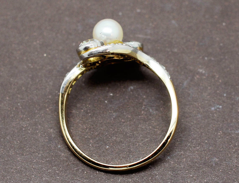 Bague Tourbillon Diamants et Perle