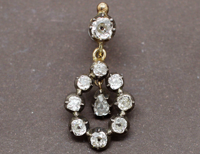Boucles d'oreilles Pendantes Diamant  Anciennes
