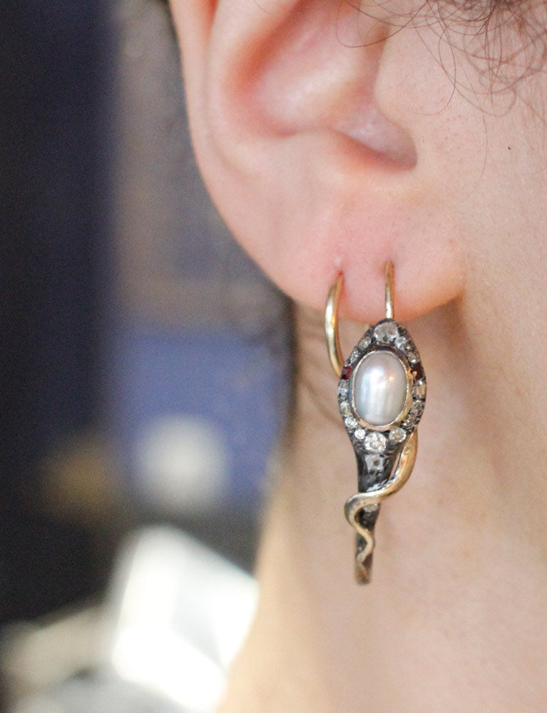 Boucles d'oreilles Serpent (Créoles) Début XIXe (Parure)