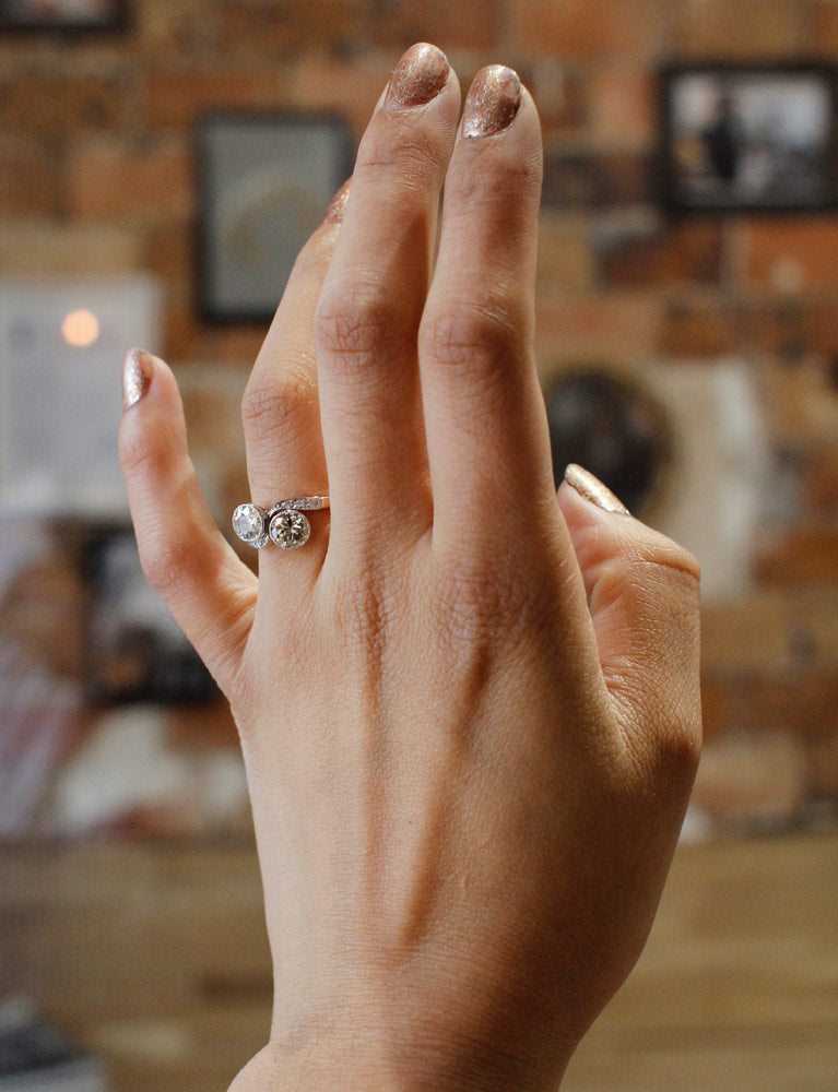 Bague Toi et Moi Diamants Jaune et Blanc