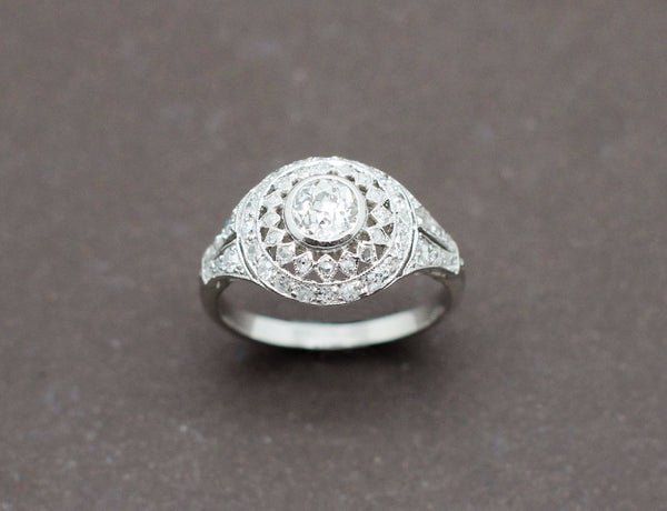 Bague Art Déco Platine Diamants