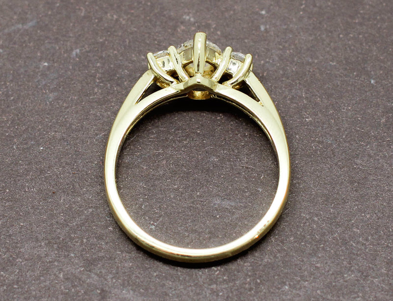 Solitaire Diamant Poire Accompagné