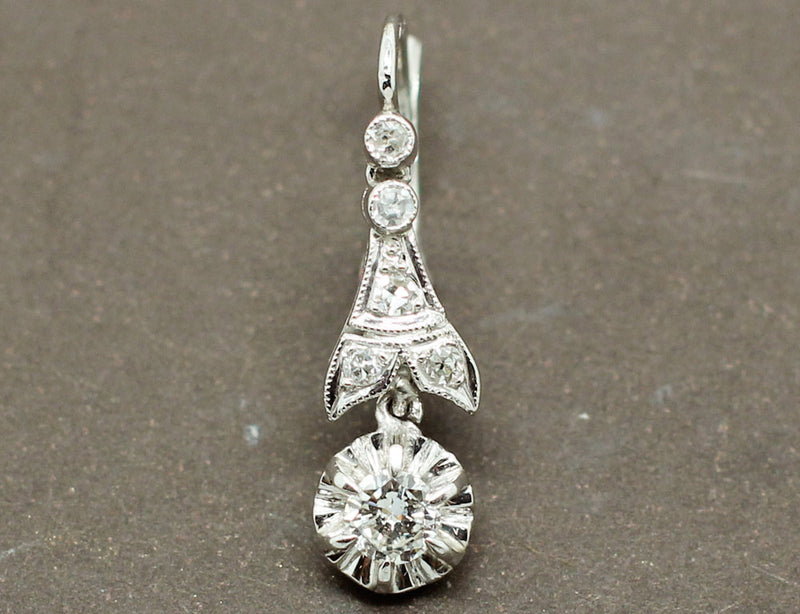 Boucles d'oreilles Art Déco Pendantes