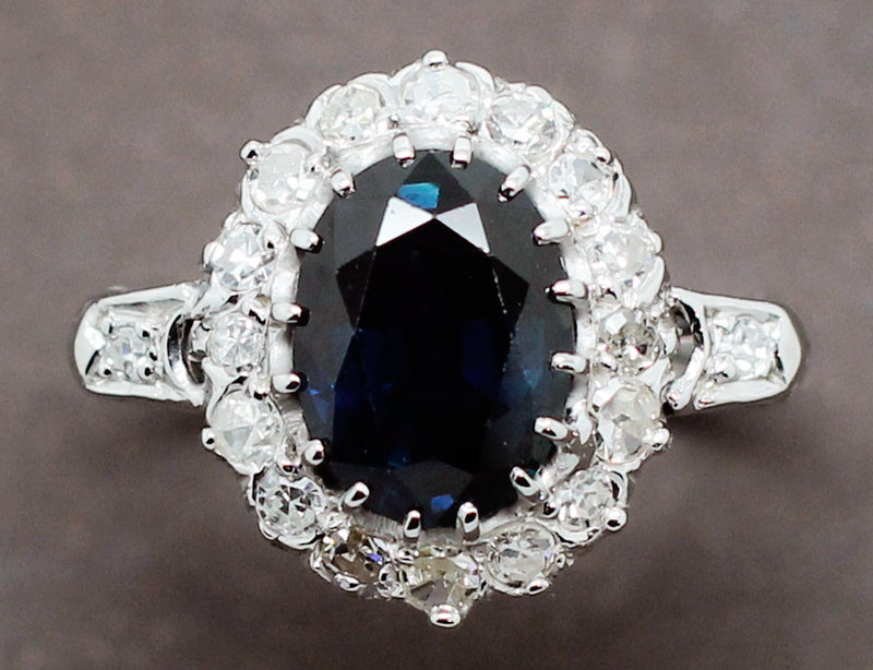 Bague Art Déco Saphir Entourage Diamants
