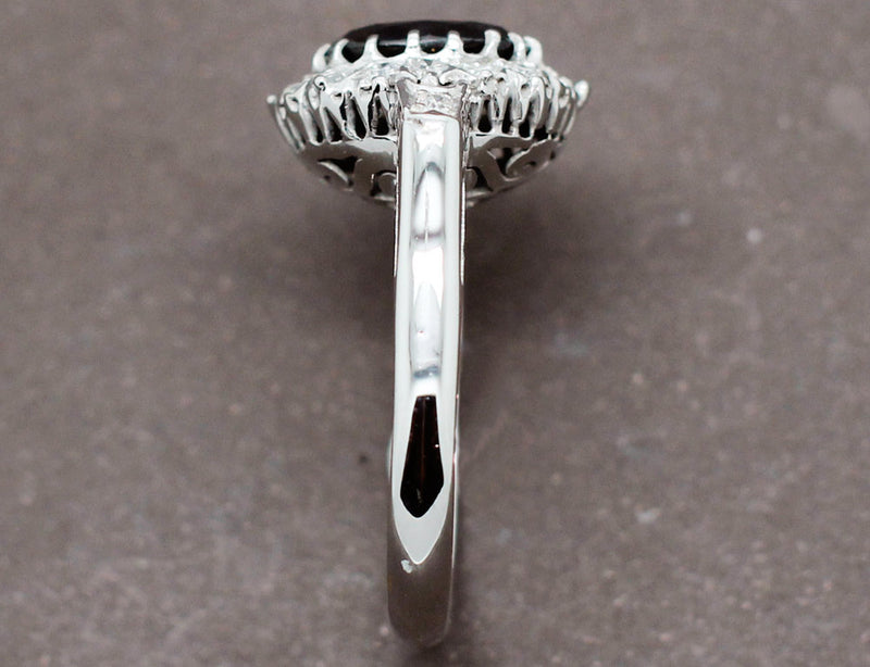 Bague Art Déco Saphir Entourage Diamants