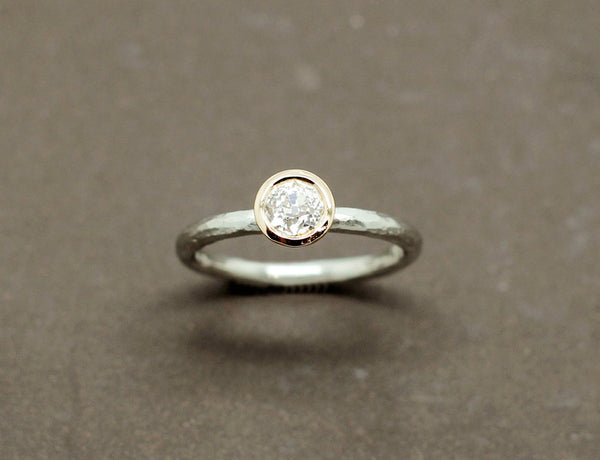 Solitaire Contemporain Diamant