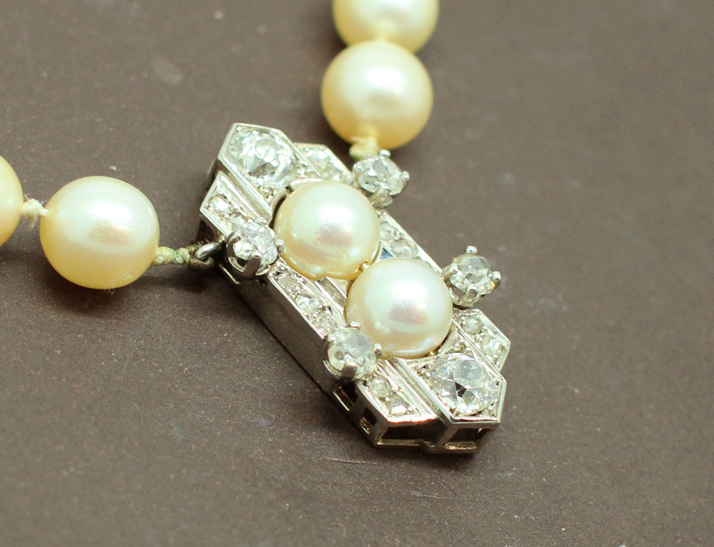 Collier Art Déco Perles Bakélite - Fermoir à Vis Caché, Vintage, Couleur Beige