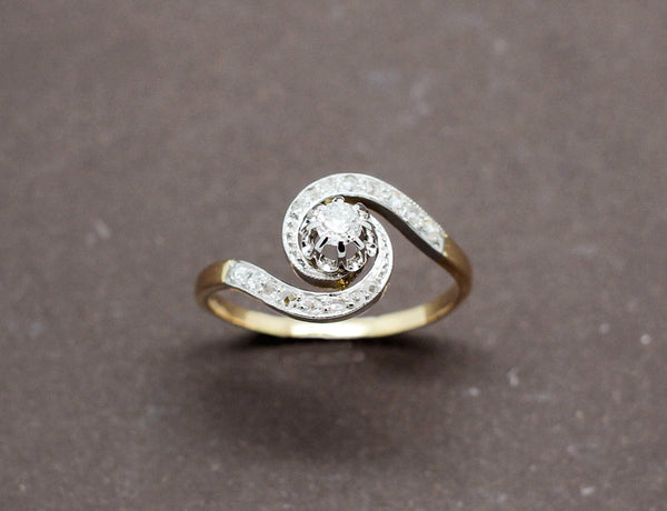Bague Tourbillon Diamants