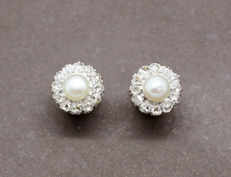 Boucles d'Oreilles Fleur Perle Diamants