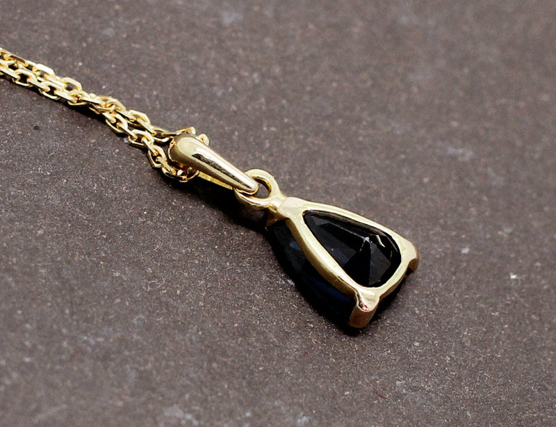 Pendentif Saphir Poire