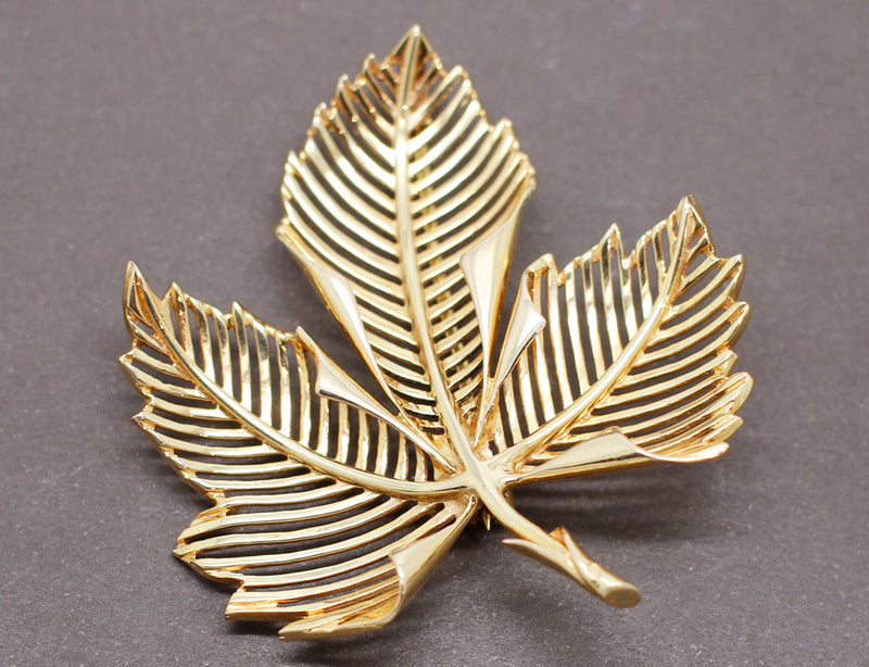 Broche Feuille Or Jaune 1950
