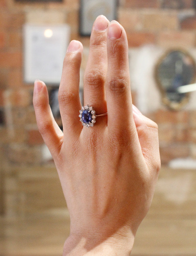 Bague Saphir Entourage Diamants