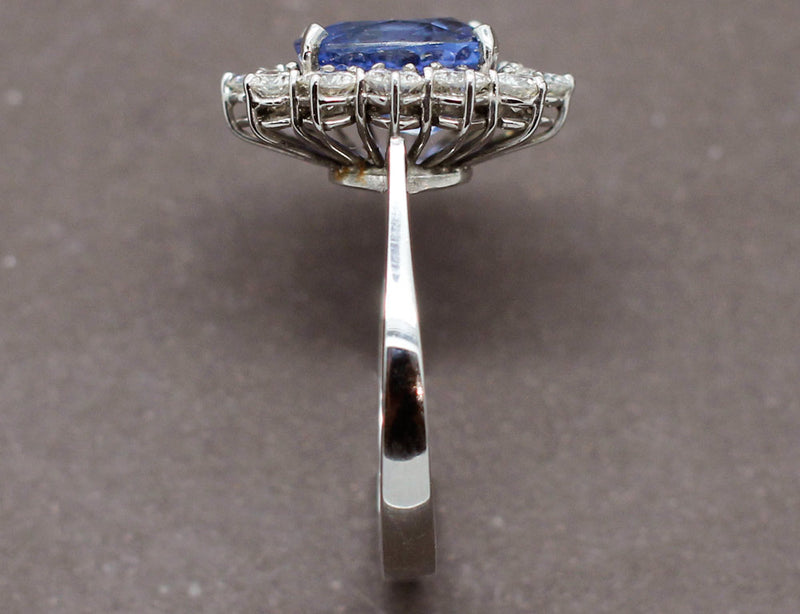 Bague Saphir Entourage Diamants