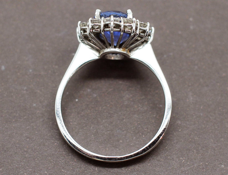 Bague Saphir Entourage Diamants