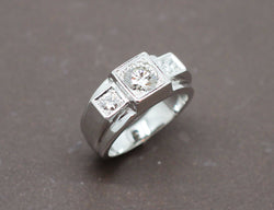 Bague Chevalière Art Déco Diamants