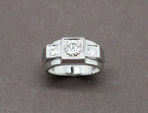 Bague Chevalière Art Déco Diamants