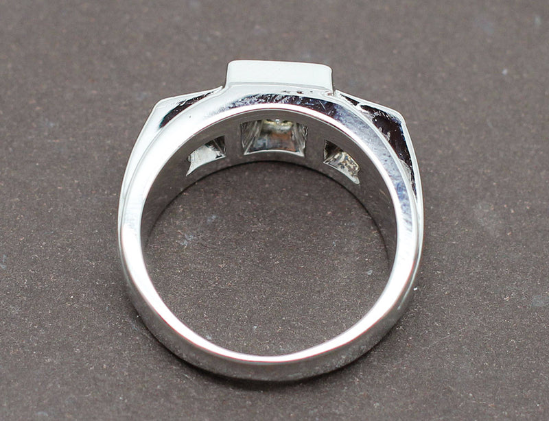 Bague Chevalière Art Déco Diamants