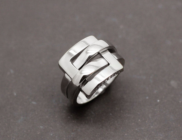 Bague Boucheron "Dechainee" Or Blanc